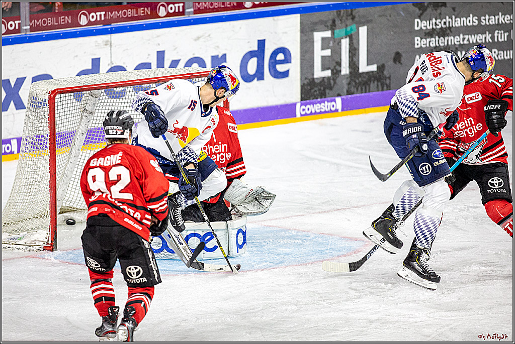 DEL;  Koelner Haie - EHC Red Bull Muenchen; Koeln, 02.02.2020